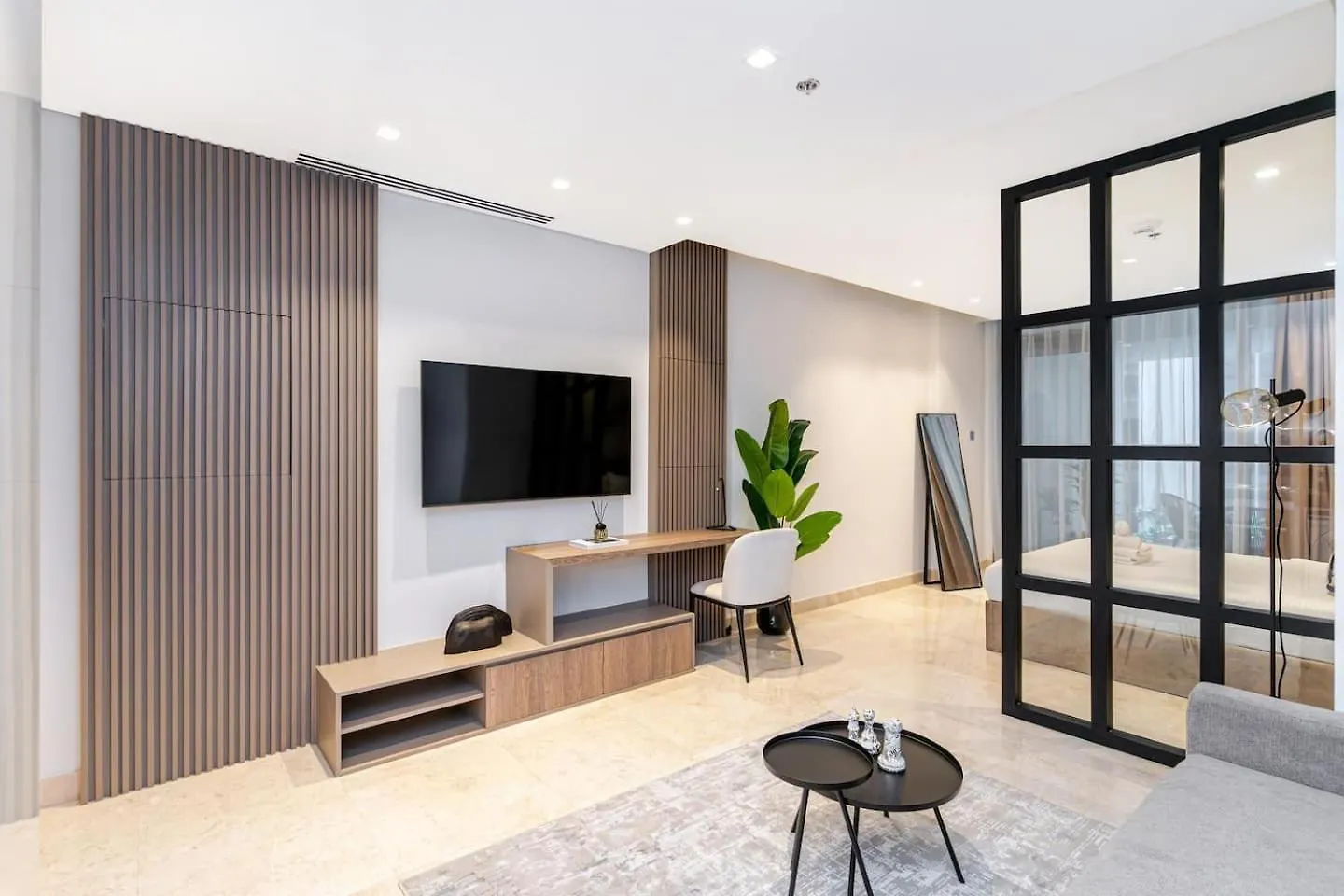 Urban Elegance New Studio Near Dubai Mall & Burj United Arab Emirates
