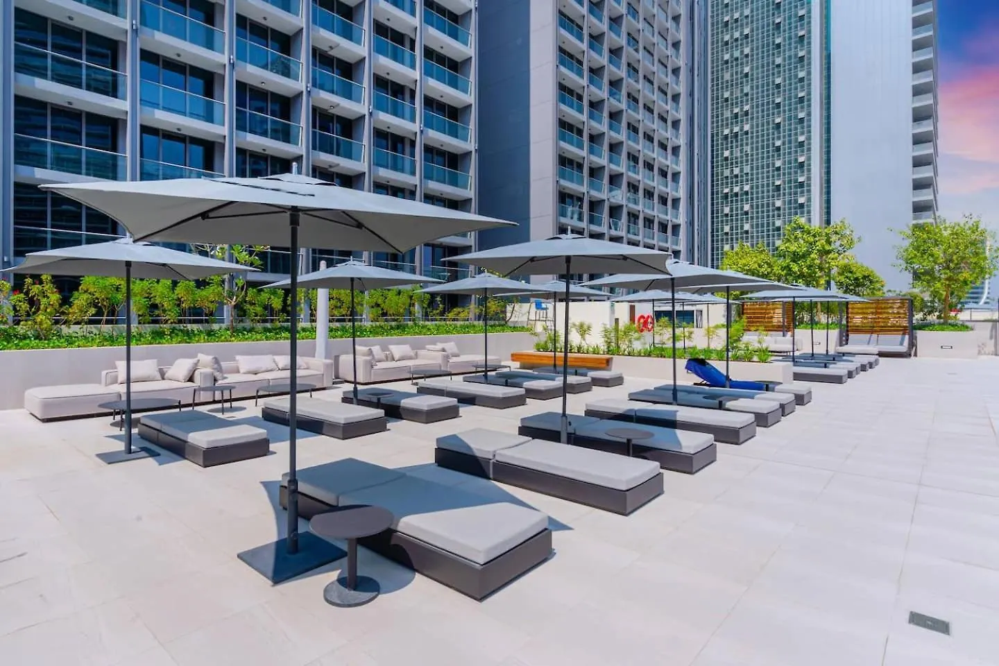 Urban Elegance New Studio Near Dubai Mall & Burj